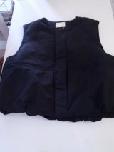 画像: Leshy forest/キルティングベスト（クロ）