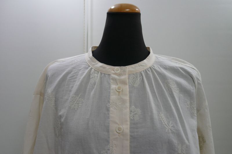 画像2: ASCOT/刺繍ブラウス（キナリ）